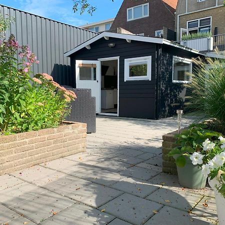 Tiny House Tussen De Grachten Sneek Kültér fotó